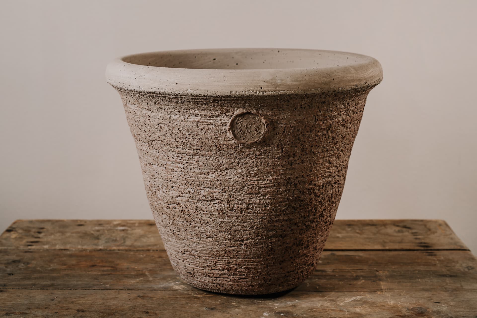 Ghiveci De Piatra - Virtus S - 48x42 Cm