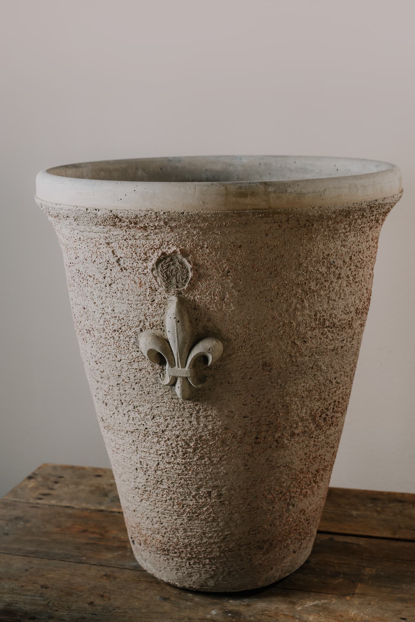 Ghiveci De Piatra - Hektor - 59x70 Cm