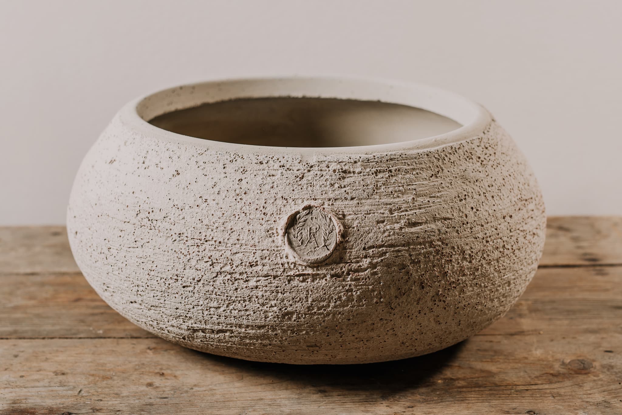 Ghiveci De Piatra - Uranusz - 40x27 Cm