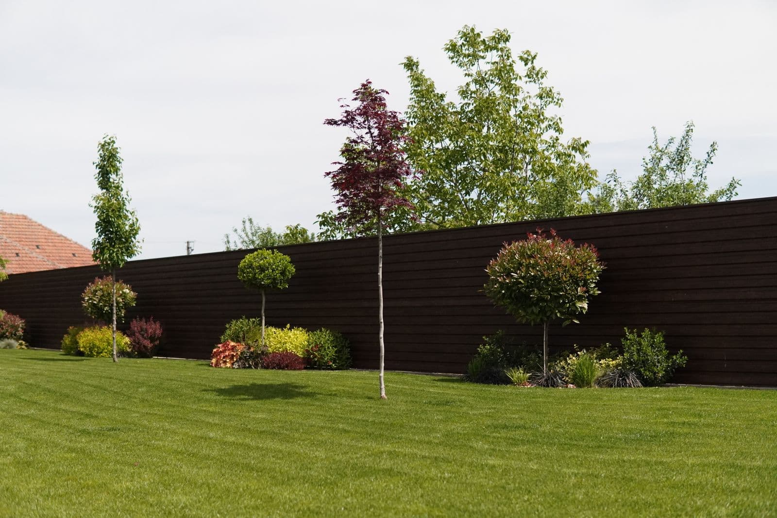 Amenajare curte rezidențială — Carei