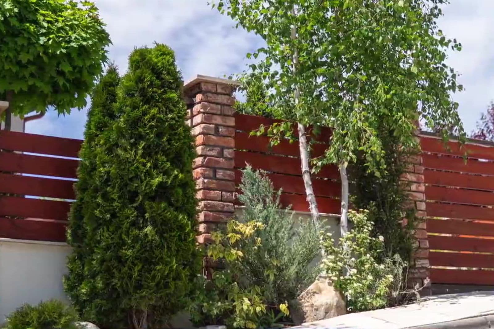 Amenajare curte – str. Voronet, Cluj-Napoca